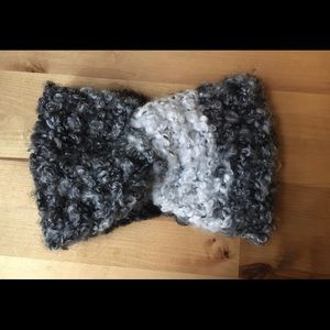 Ear Warmer, Soft wool knitted.